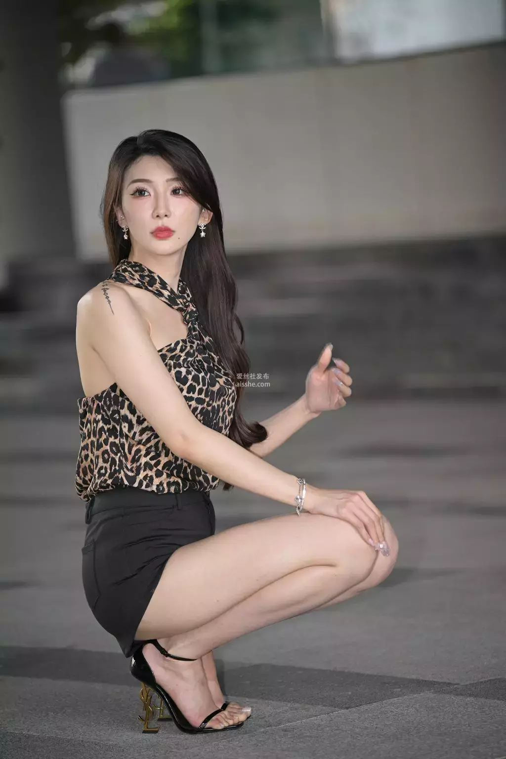 精选街拍作品 NO.2379 活力黑色短裤2 大师原创街拍-丽图社