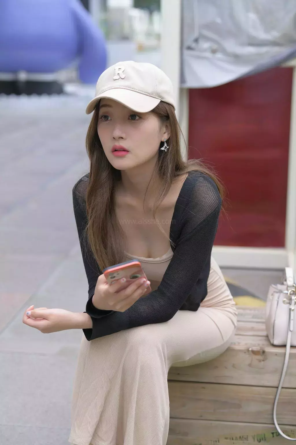 精选街拍作品 NO.1220 窈窕身材极品少父3 街拍长腿丝袜高跟美女写真集-丽图社