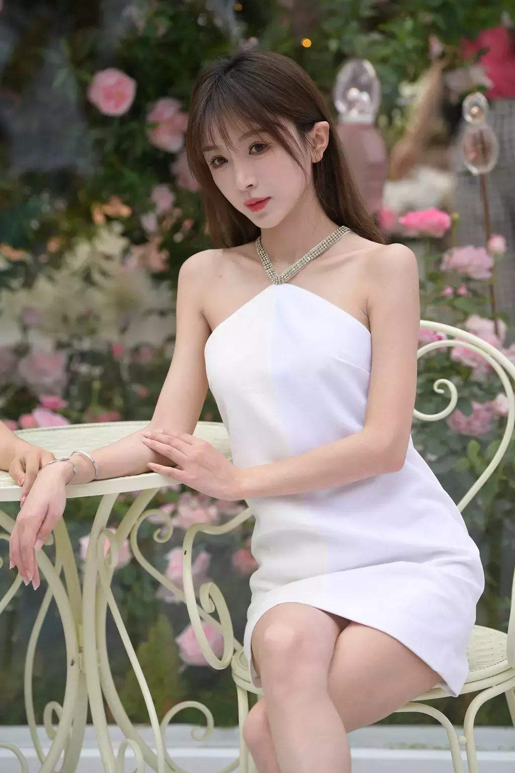 精选街拍作品 NO.2438 甜美白色连衣裙 街拍短裤 坏叔街拍-丽图社