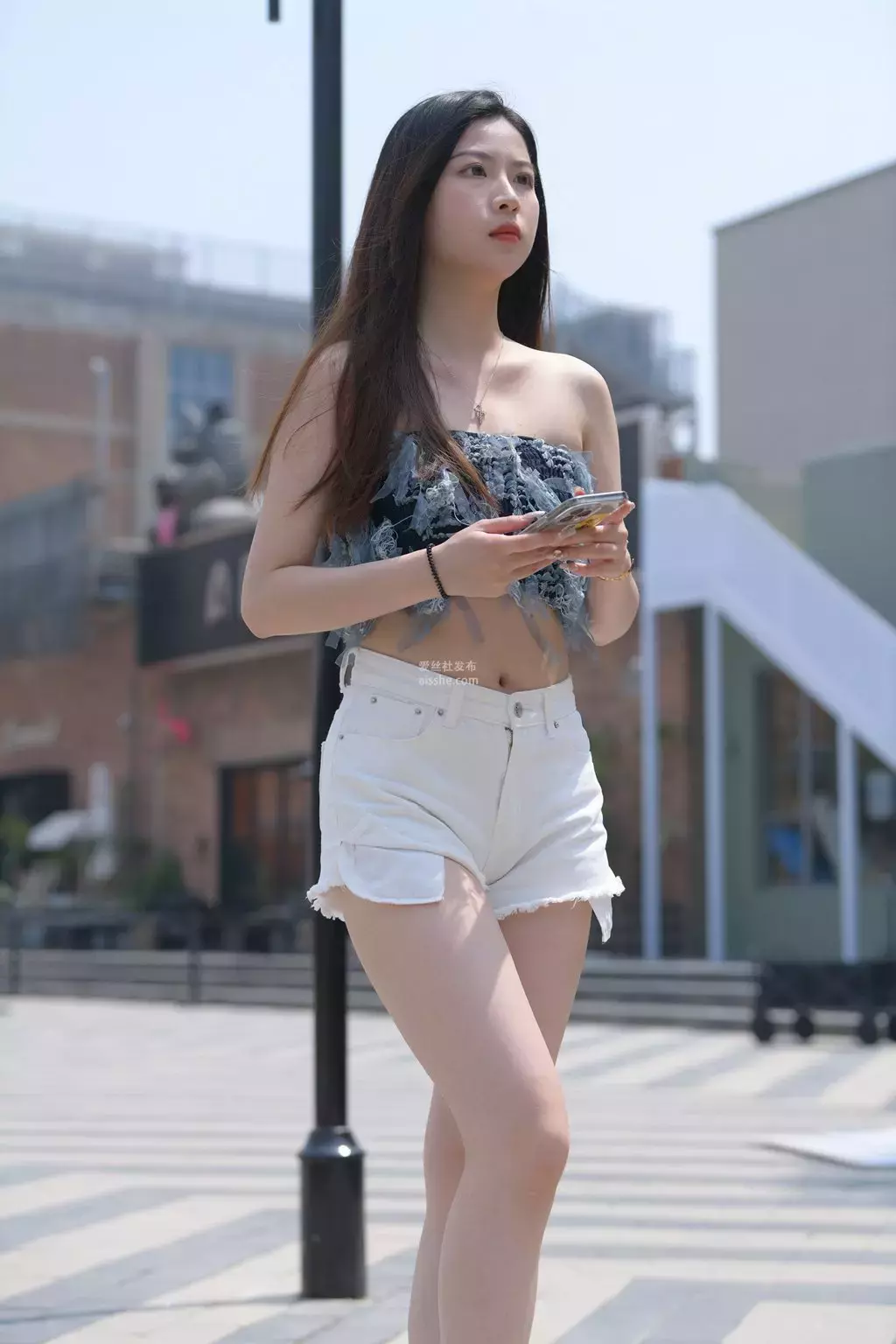 精选街拍作品 NO.2032 白色热裤1 街拍真空-丽图社