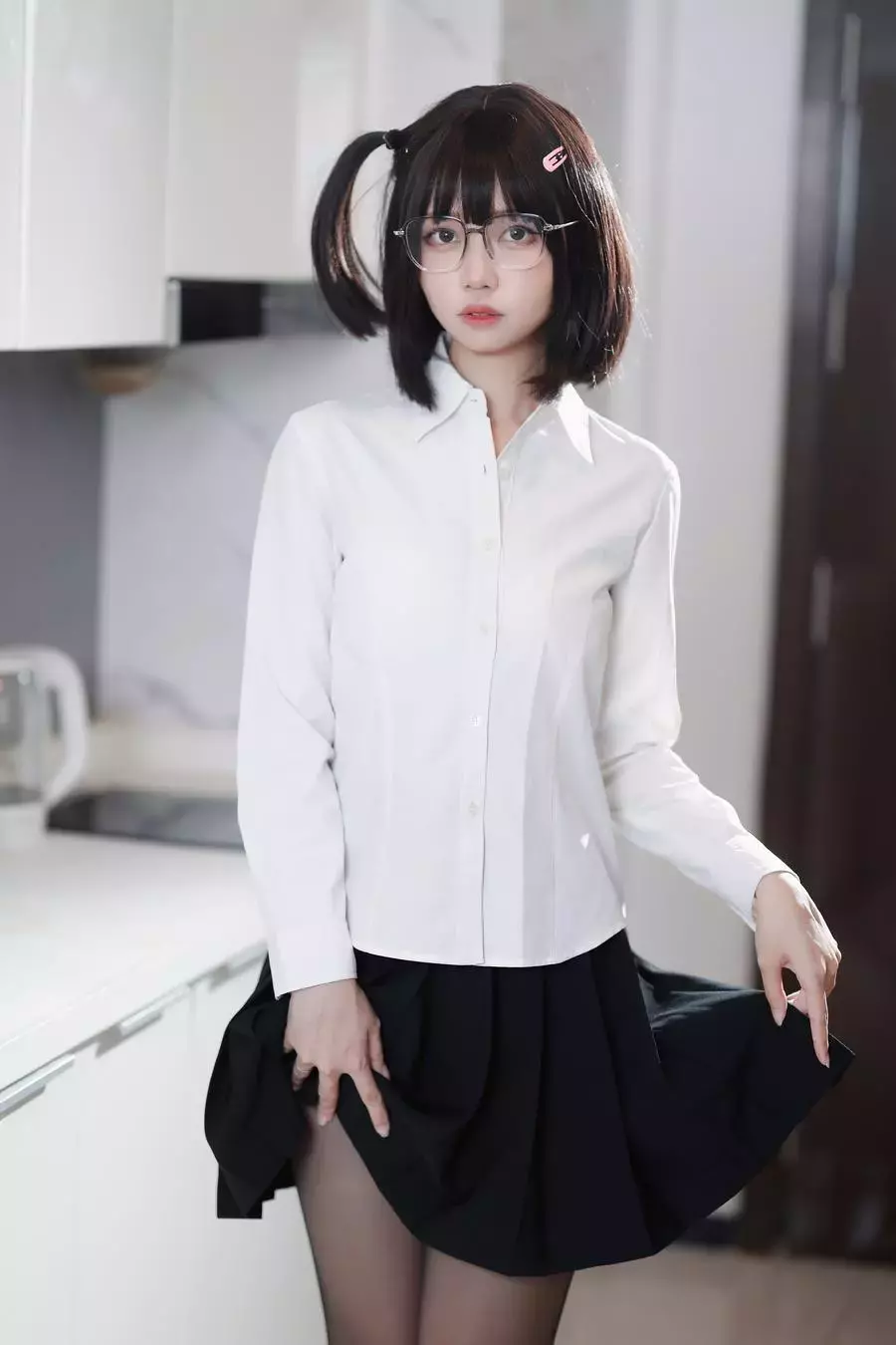 No.002-眼镜妹妹 [32P] 美女写真照片素材-丽图社