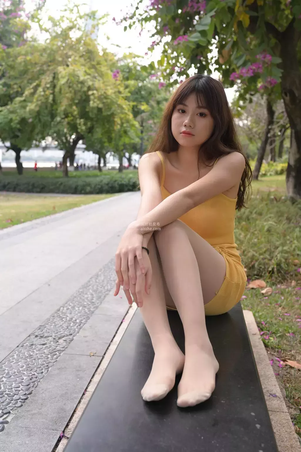 魔镜街拍 NO.094 程生街拍作品 – 天桥上的美女 -4 街拍姿势-丽图社