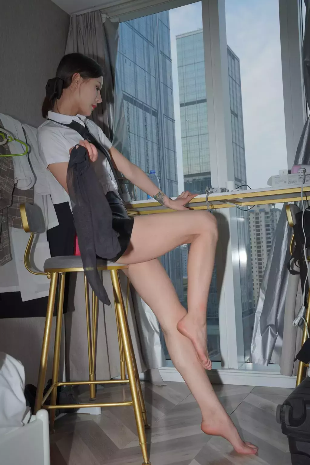 精选街拍作品 NO.1087 黑色雷丝长筒妩媚丝袜9 街拍高清写真照片-丽图社