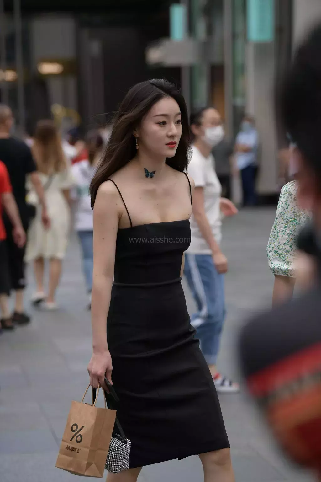 精选街拍作品 NO.1264 连体黑裙美女 杭州街拍美女-丽图社