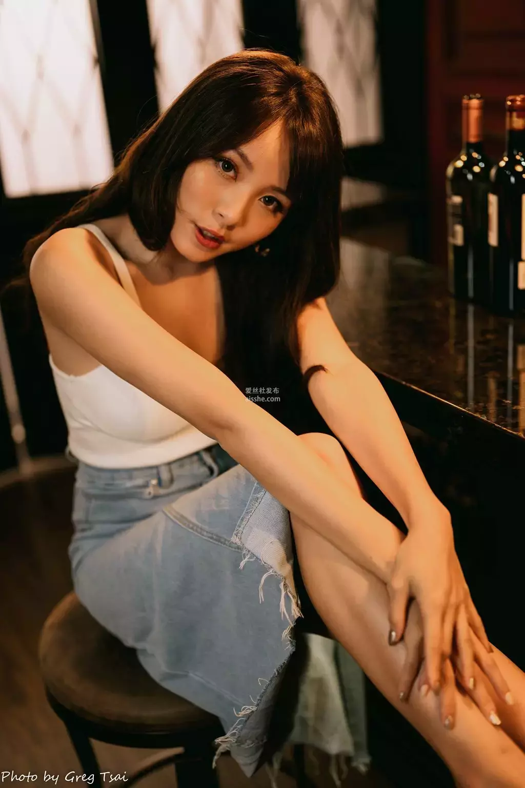 精选模拍作品 NO.246 Ashley 高衩牛仔长裙高跟 美女摄影街拍写真-丽图社