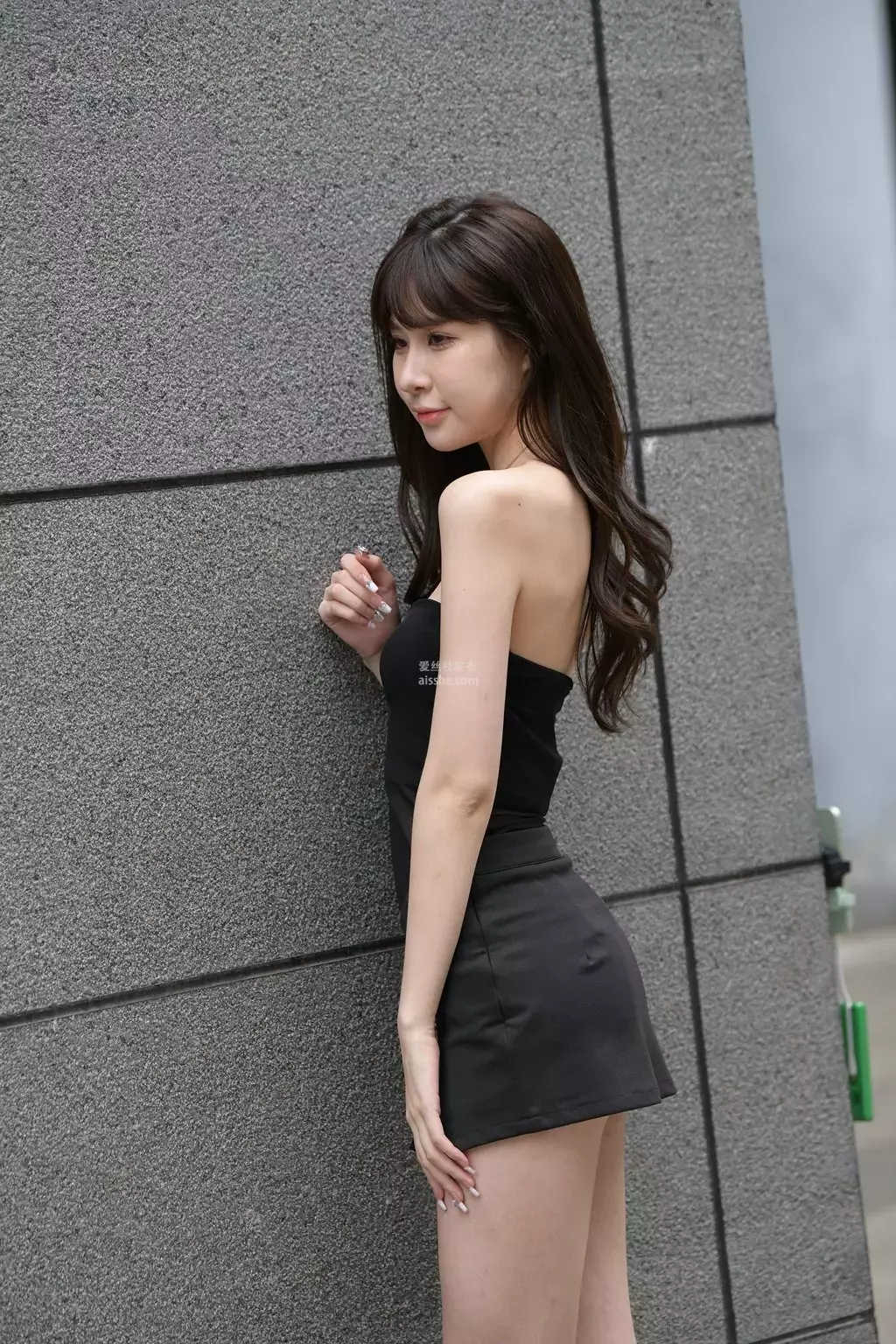 精选街拍作品 NO.2203 黑色短裙清纯妹妹 街拍高清写真照片-丽图社