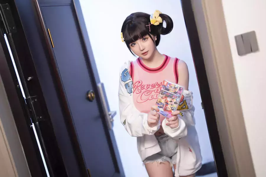 No.198 – 2023年09月计划D 原创 邻家的小鬼头妹妹 [134P 1V] 制服丝袜美女套图-丽图社