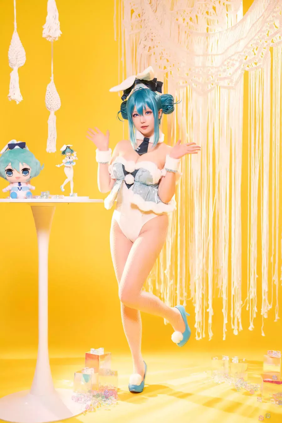 No.195 – 2023年09月计划A Miku 白兔女郎 [77P 1V] 百变时尚美女穿搭照片-丽图社