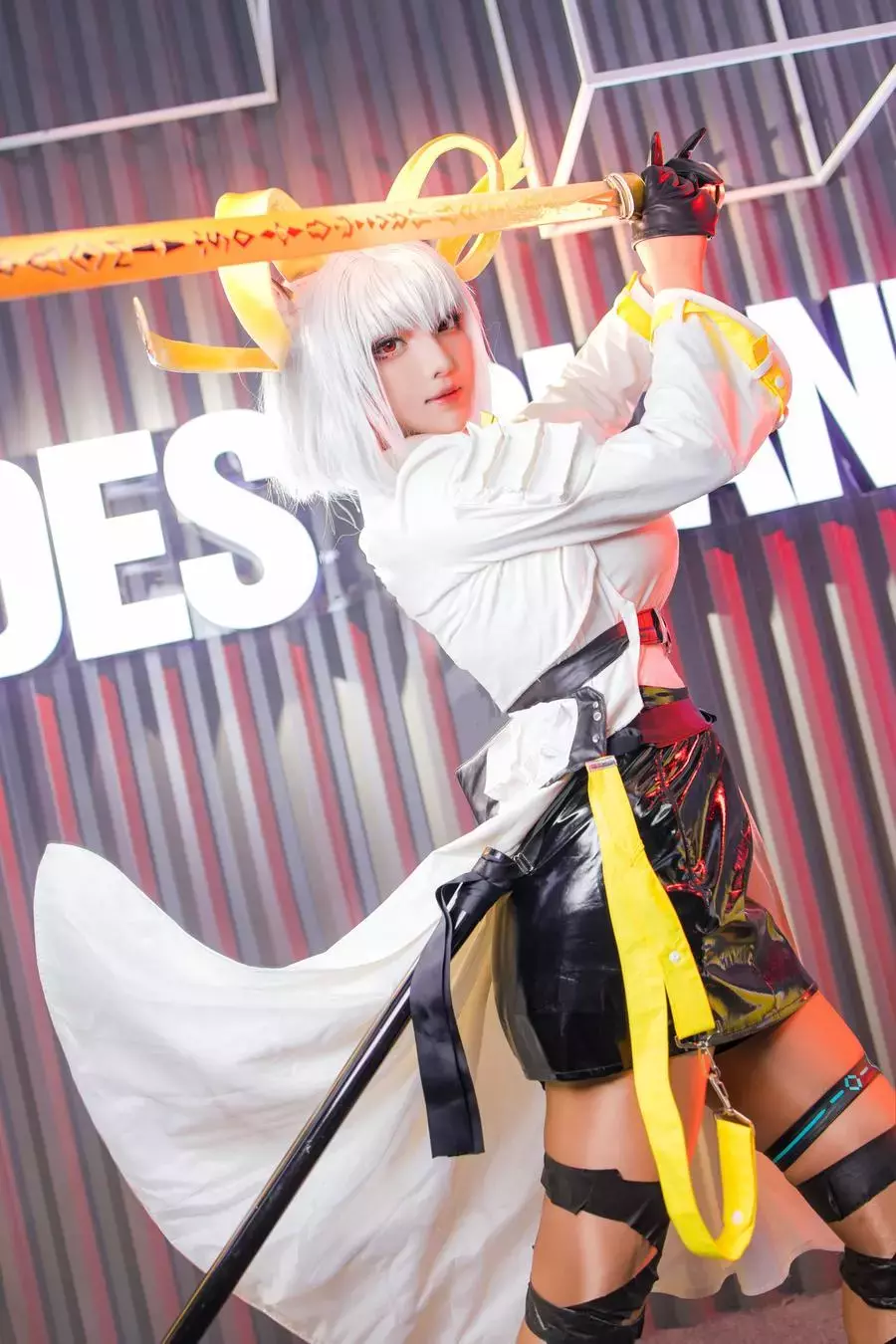 No.029 – 明日方舟 卡涅利安 [7P] 美女好身材壁纸高清图片-丽图社