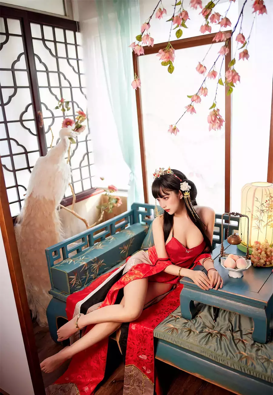 No.092 – 逸仙 同人凤冠霞帔 [27P] 气质美女妩媚写真-丽图社