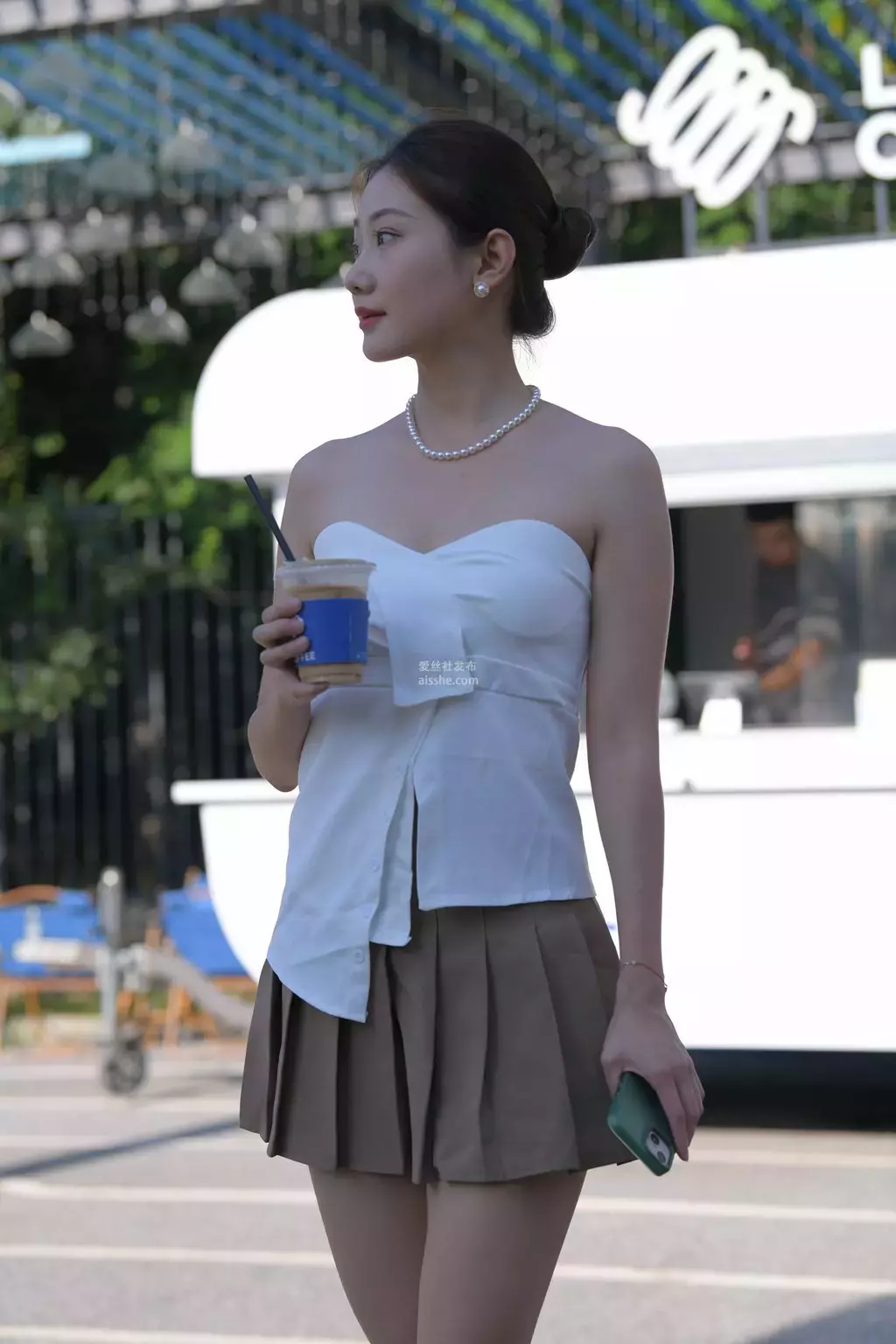 精选街拍作品 NO.1965 迷迭香水味1 街拍上海 街拍热裤-丽图社