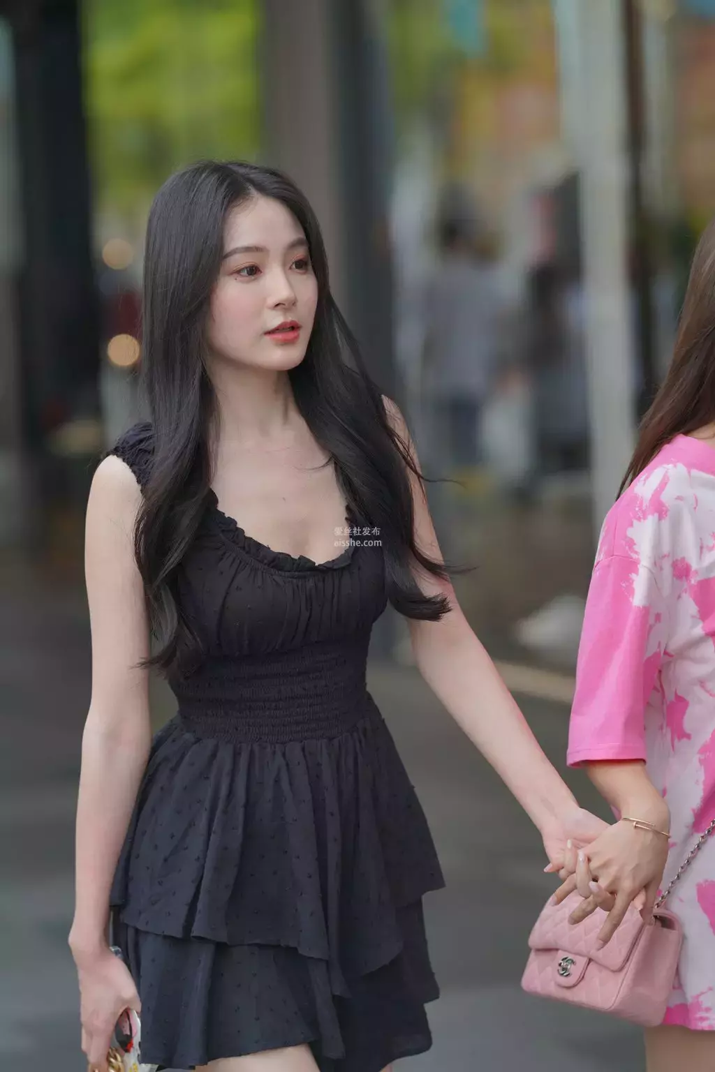 精选街拍作品 NO.2418 黑色连衣裙 街拍短裤 坏叔街拍-丽图社
