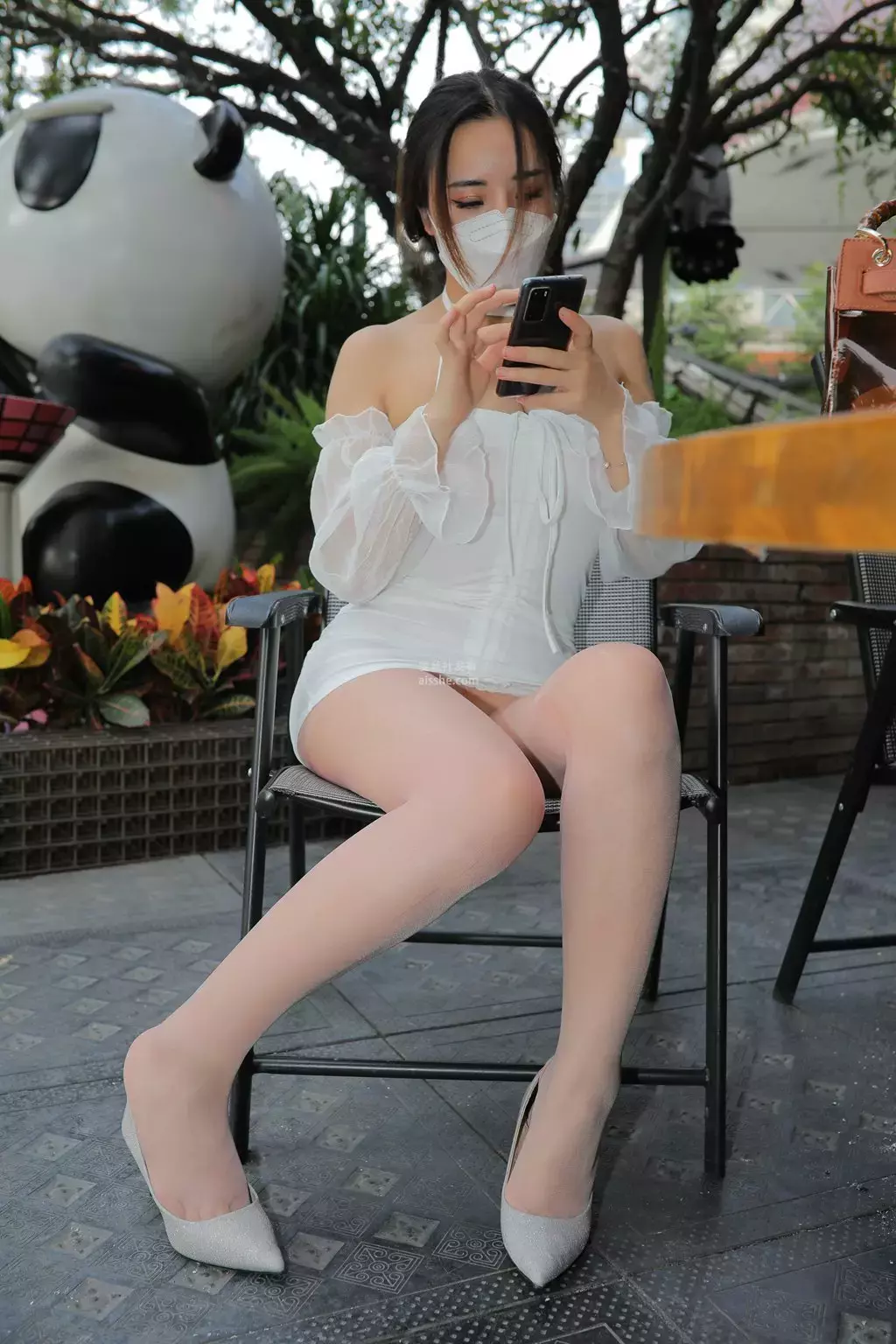 魔镜街拍 NO.089 包臀裙肉丝美少父 街拍高跟鞋黑丝美女-丽图社