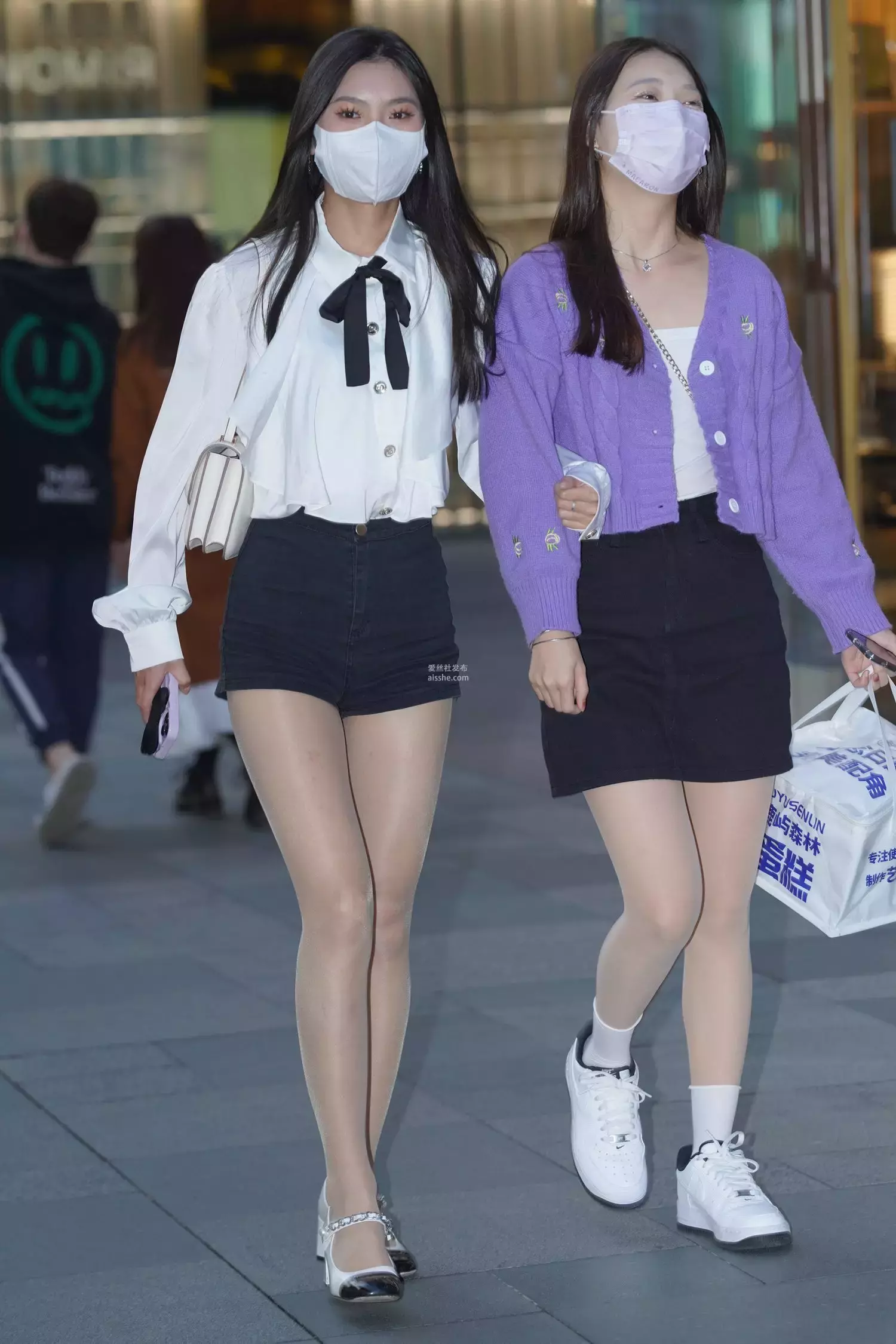 精选街拍作品 NO.1620 白色职业装美女 大师原创街拍-丽图社