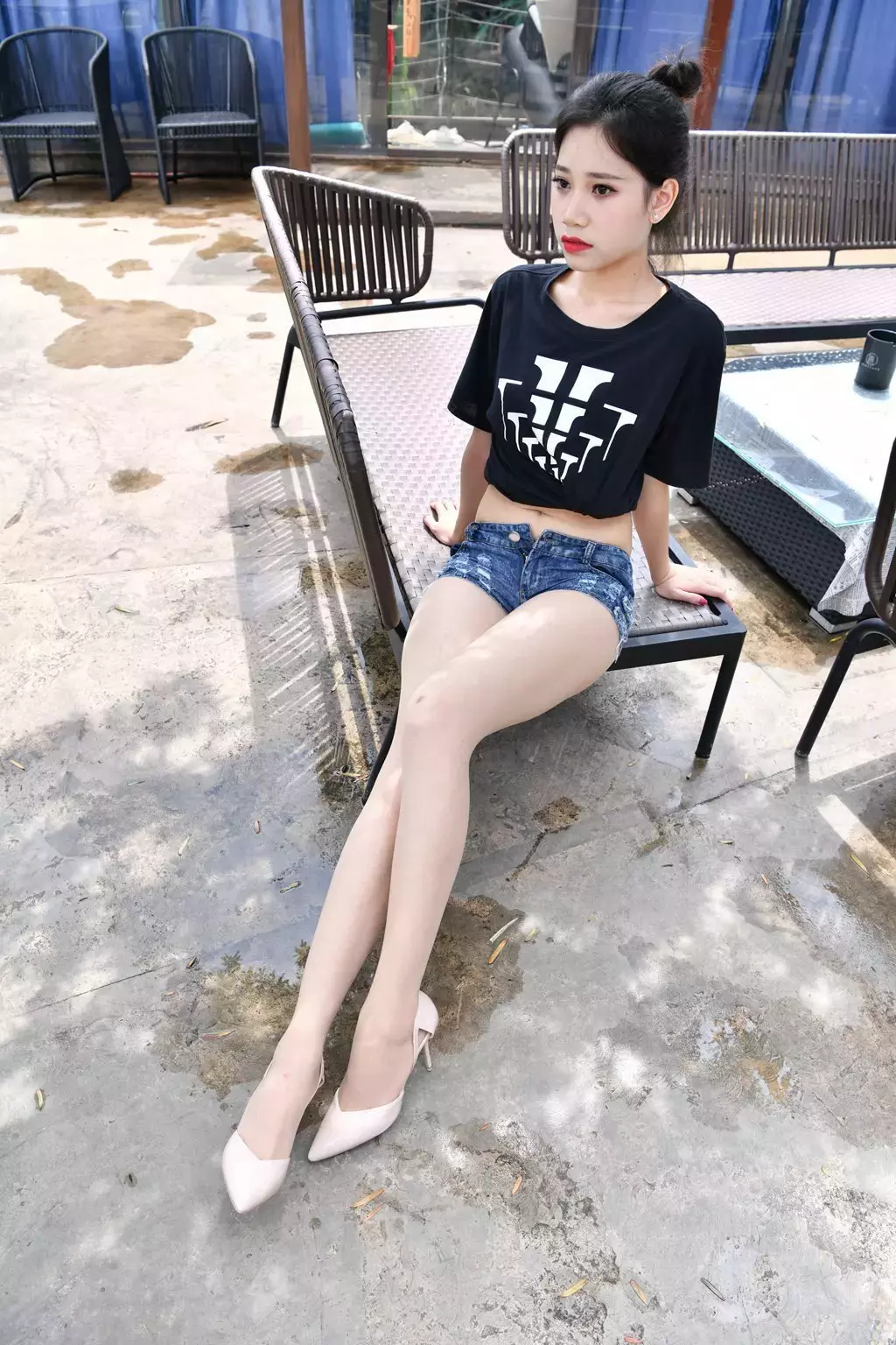 魔镜街拍 NO.144 户外热裤凉高美女 街拍美女们的魅力-丽图社