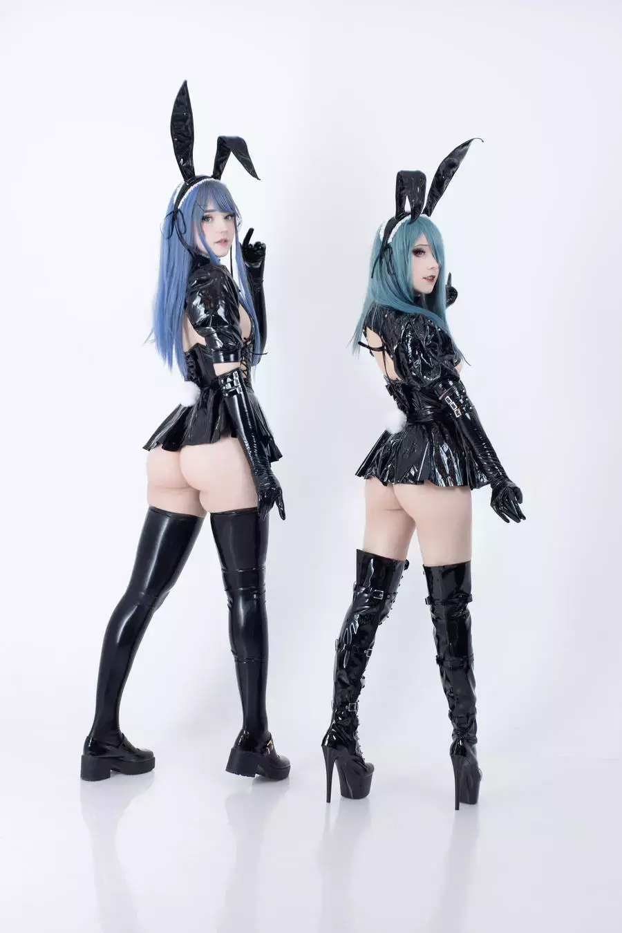 No.011-Latex Bunny Twins [57P 10V] 美女好身材自拍锁屏壁纸-丽图社