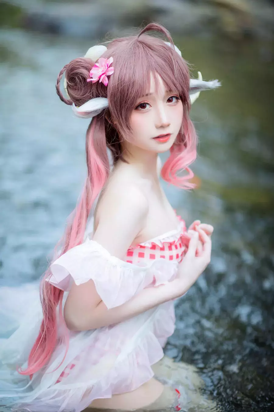 No.030 – 明日方舟 艾雅法拉 [20P] 美若天仙的少女写真-丽图社