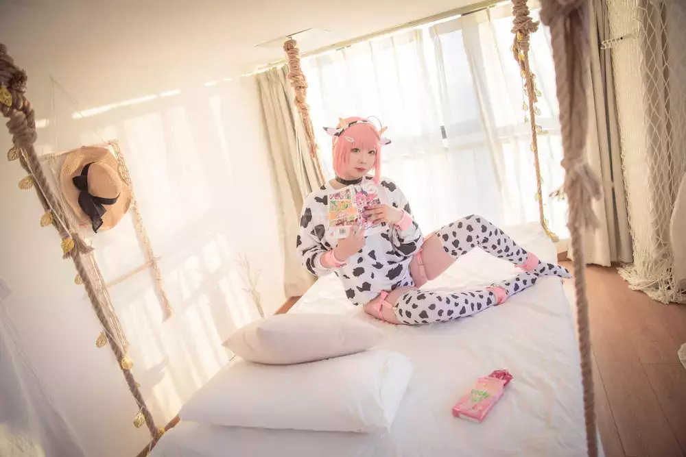 No.012-奶牛包 – 1奶牛套装 [57P] 清纯时尚美女写真拍摄-丽图社