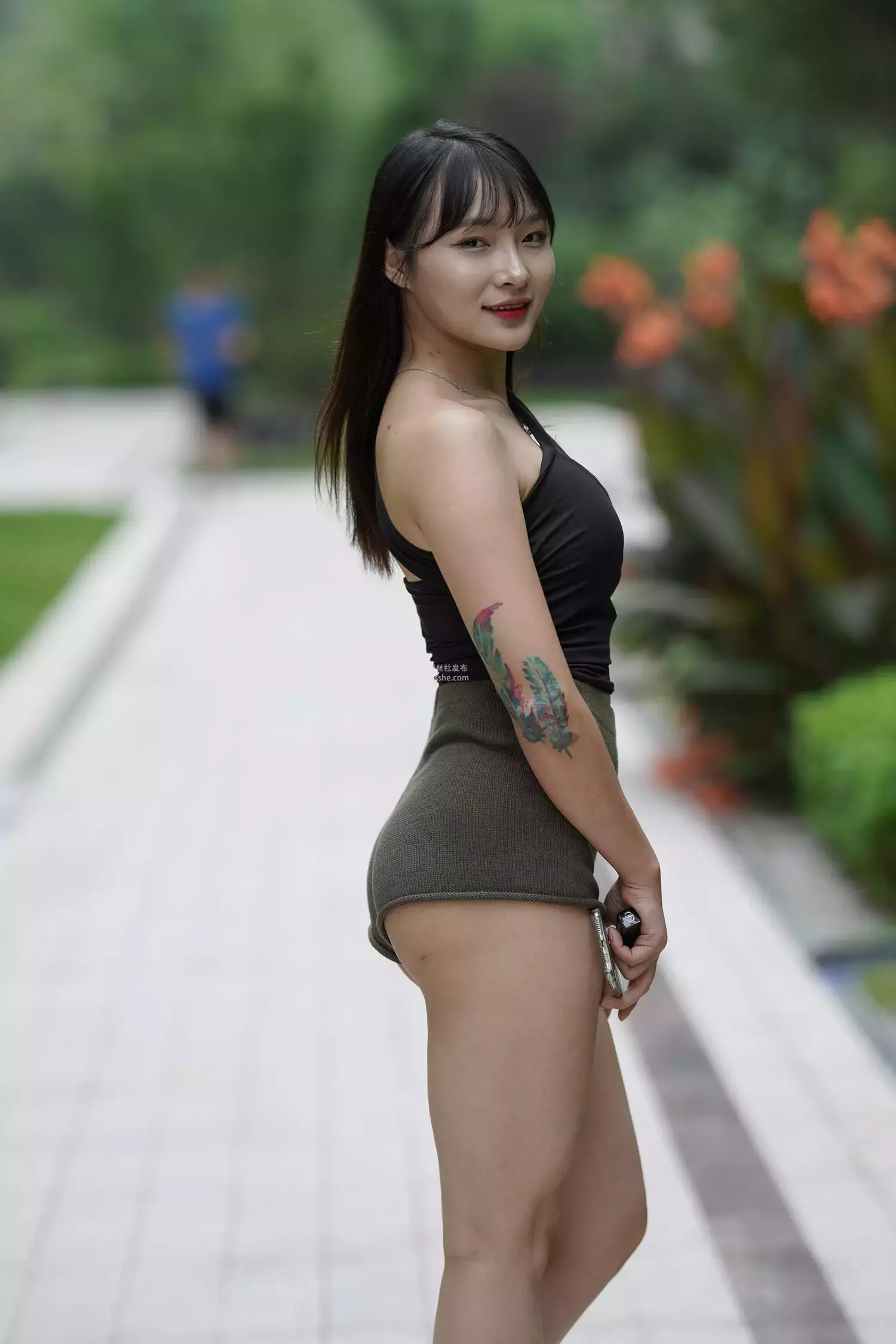 精选街拍作品 NO.1657 热裤翘腿2 街拍上海 街拍热裤-丽图社