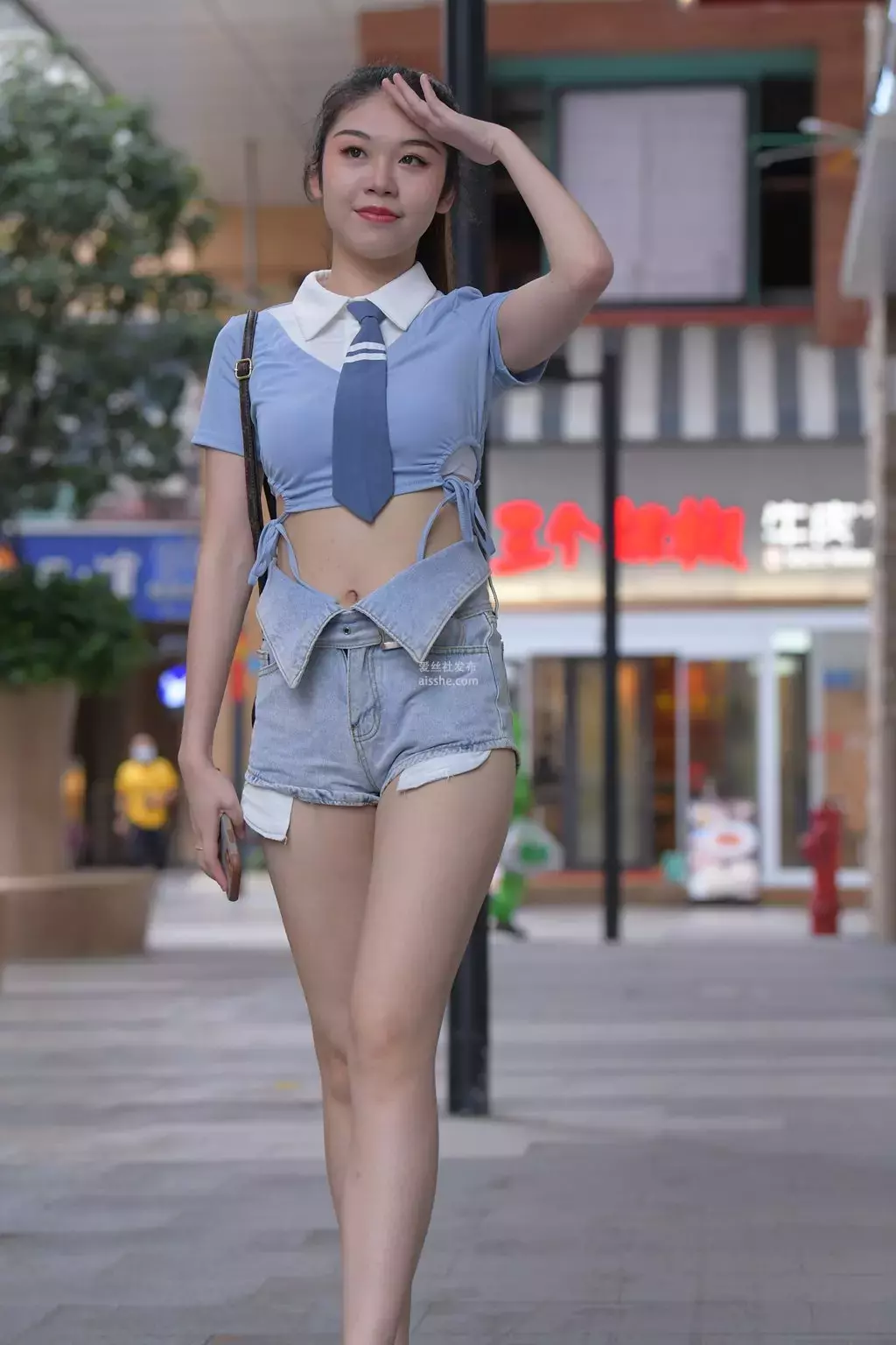 精选街拍作品 NO.1466 高腰热裤姓感姑娘1 街拍高跟鞋黑丝美女-丽图社