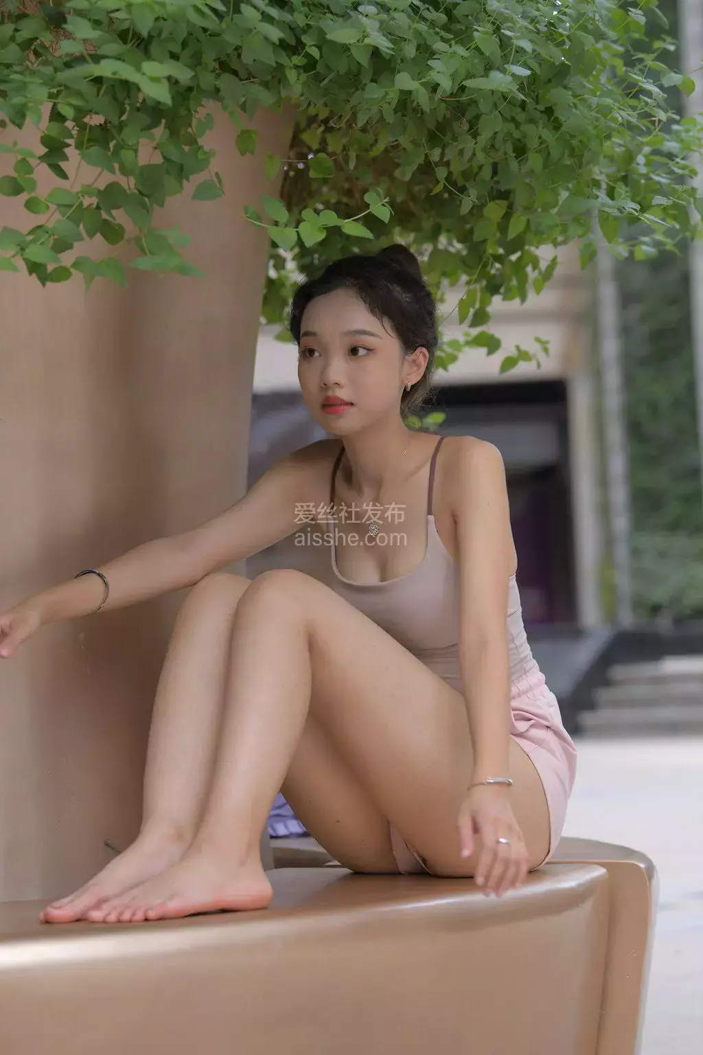 精选街拍作品 NO.1348 粉色女孩10 街拍高跟鞋黑丝美女-丽图社