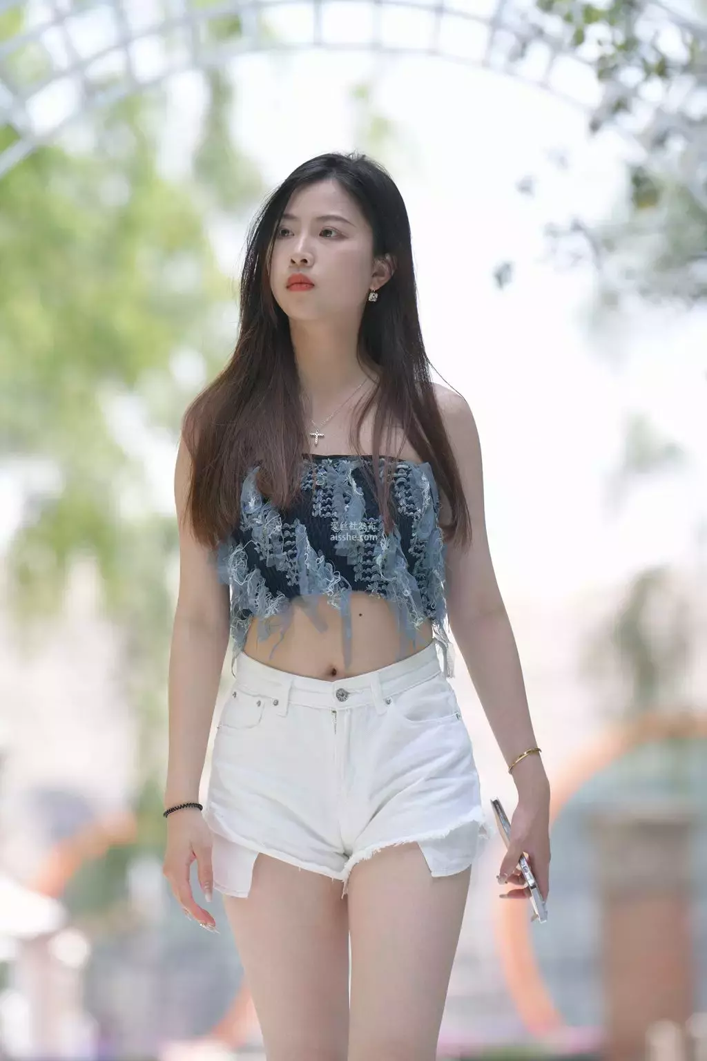 精选街拍作品 NO.2036 白色热裤5 街拍素人美女-丽图社