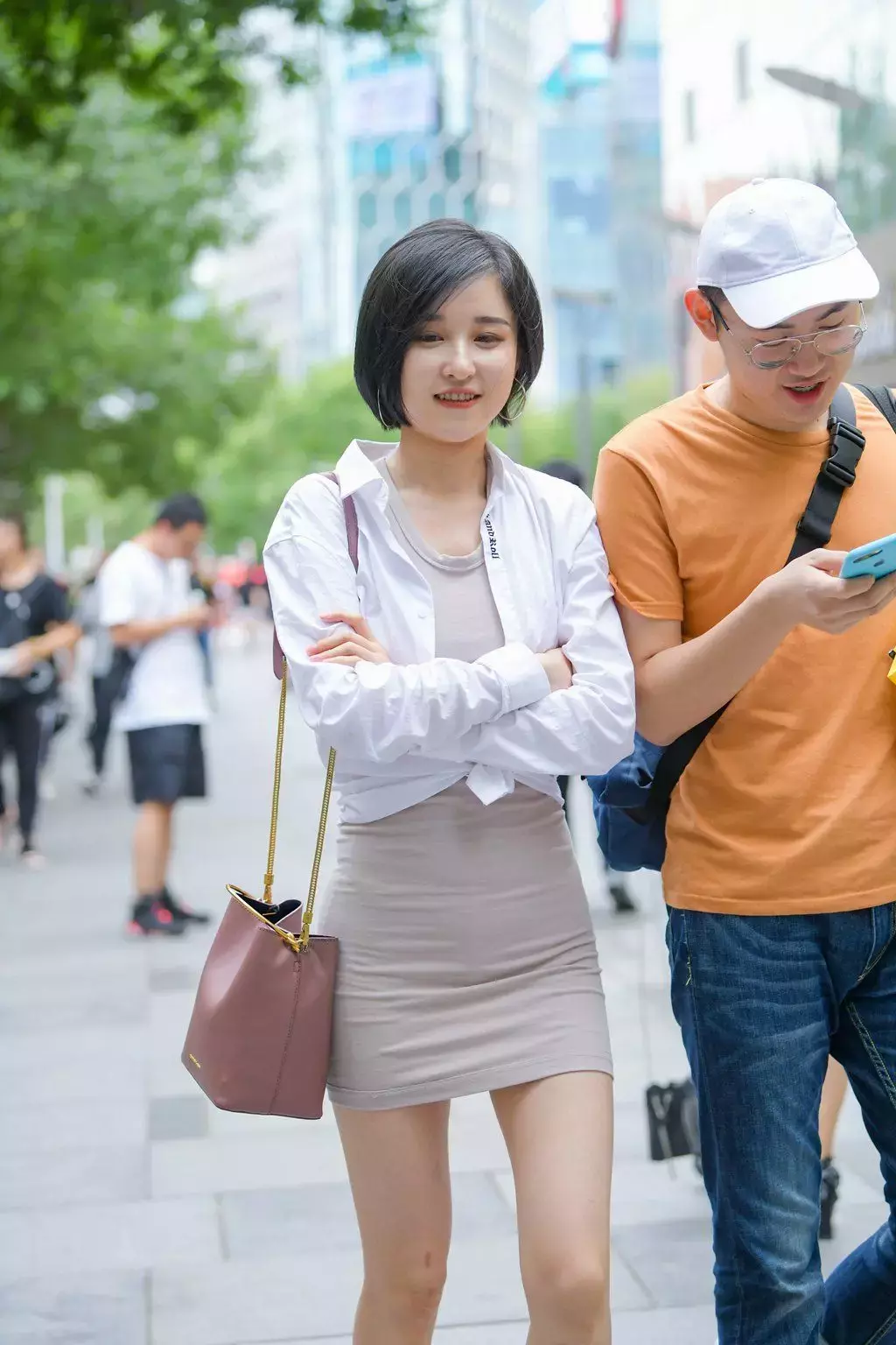 精选街拍作品 NO.1232 包臀裙短发小姐姐 女神街拍高清壁纸美女-丽图社