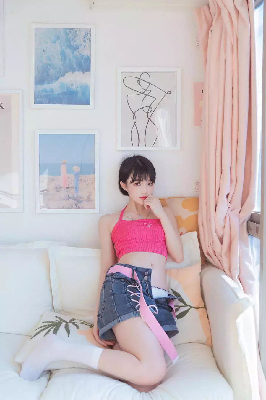 No.196 – 甜辣酱 [21P] 多样百变女孩的时尚穿搭照片-丽图社