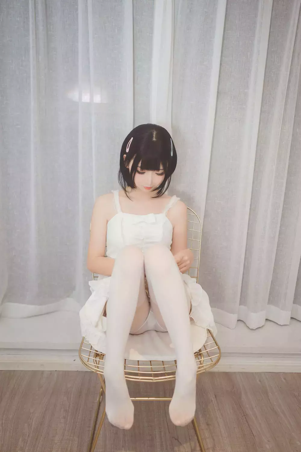 No.031-白色空间 [10P] 好看身材模特美女图片壁纸-丽图社