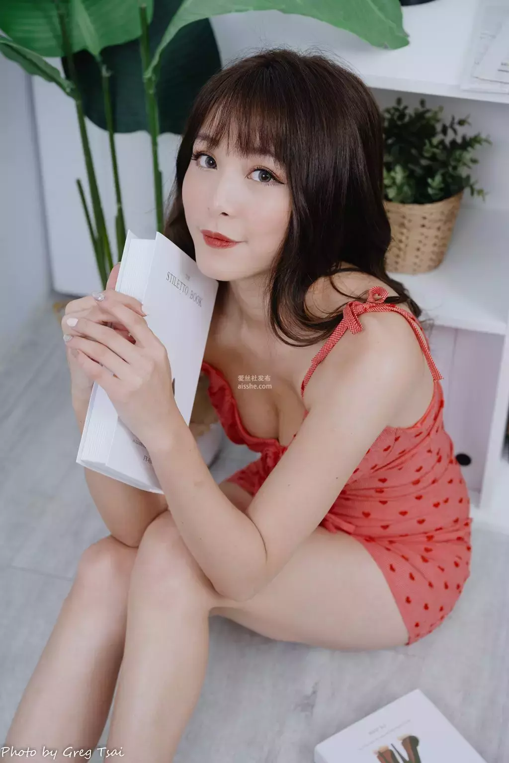 精选模拍作品 NO.250 Ashley 居家休闲裸足美腿 上海街拍-丽图社