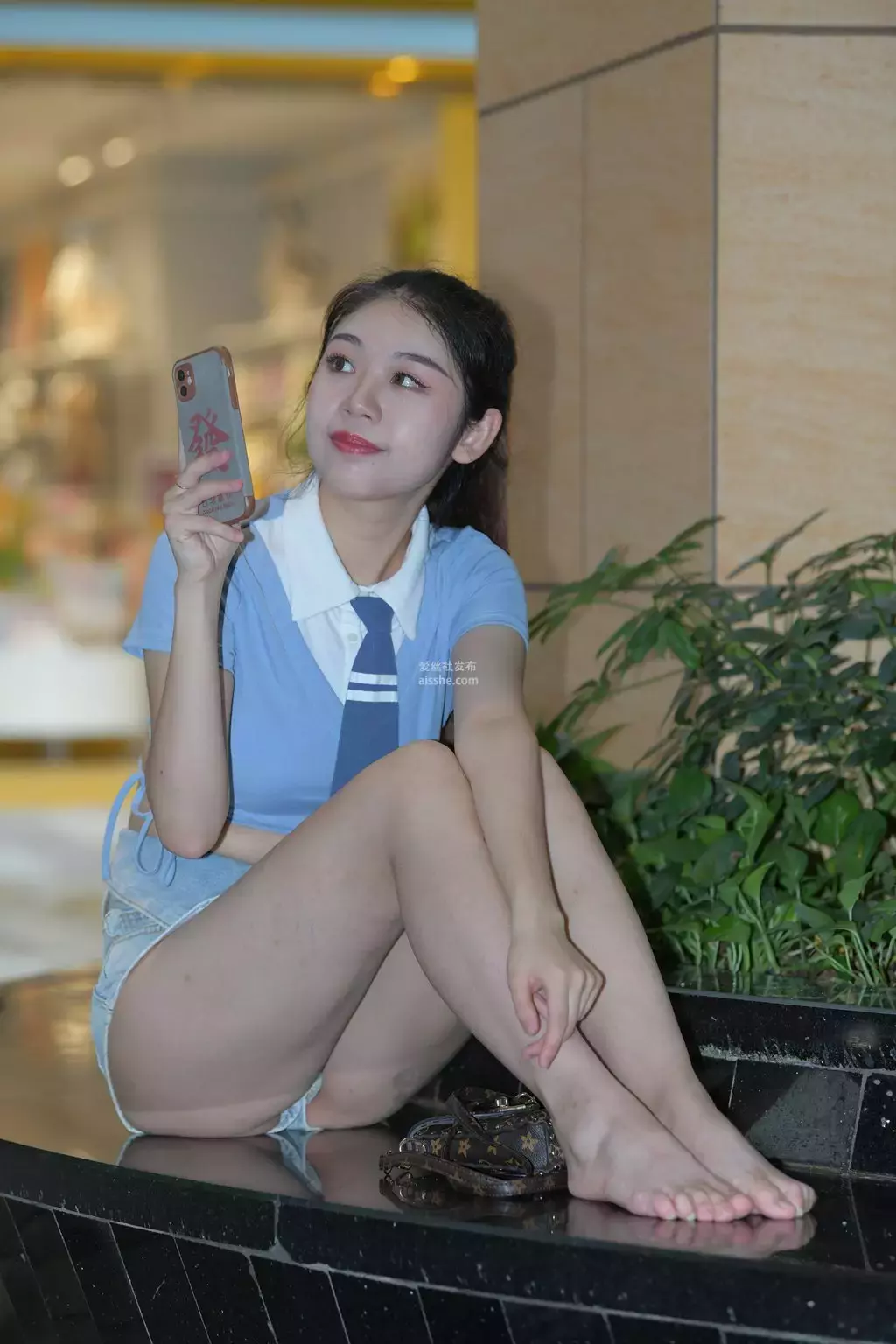 精选街拍作品 NO.1467 高腰热裤姓感姑娘2 杭州小姐姐时尚街拍-丽图社