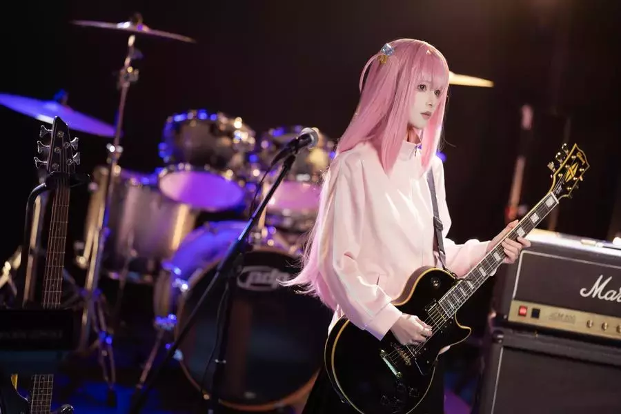 No.008 – 波奇酱 [15P] 身材超级性感的美女手机壁纸-丽图社