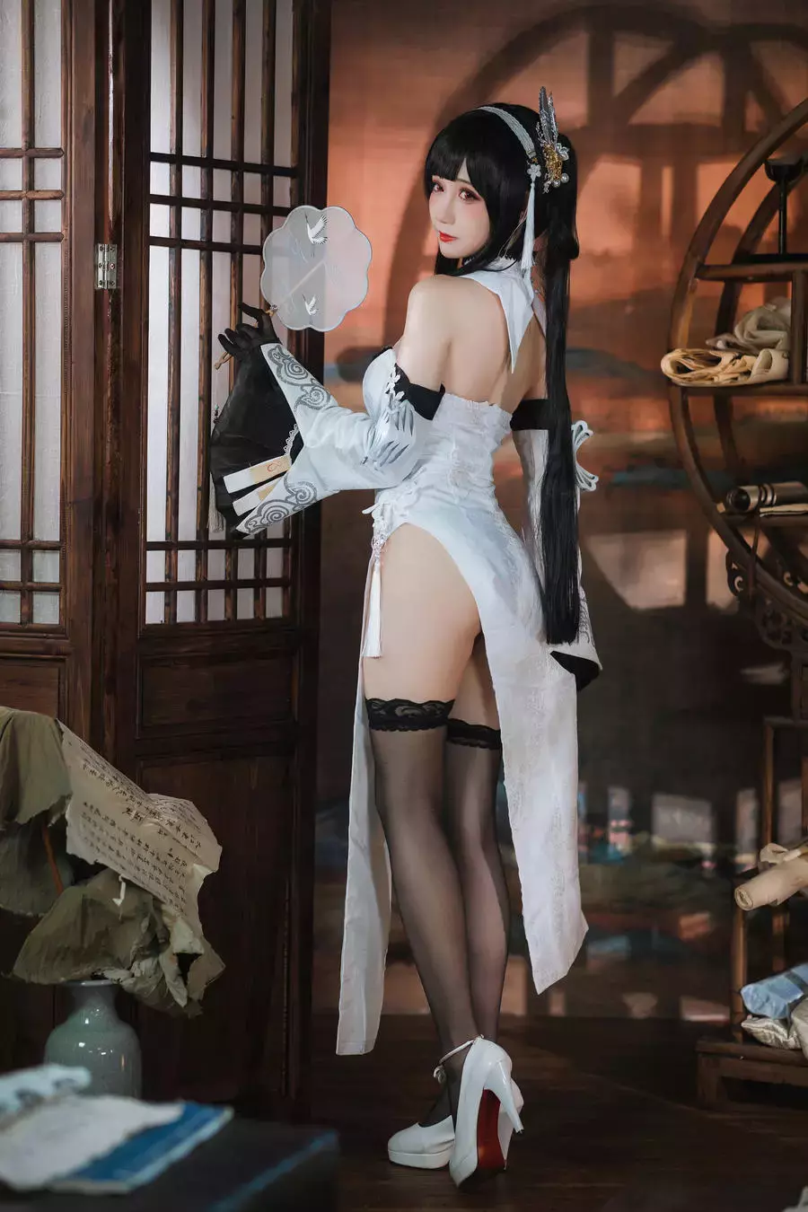 No.029 – 碧蓝航线 鎮海 白黑礼服 [23P] 气质好看的美女套图-丽图社