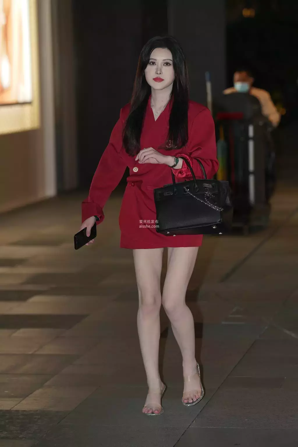 精选街拍作品 NO.2343 亮眼红色西装外套1 街拍长腿丝袜高跟美女写真集-丽图社