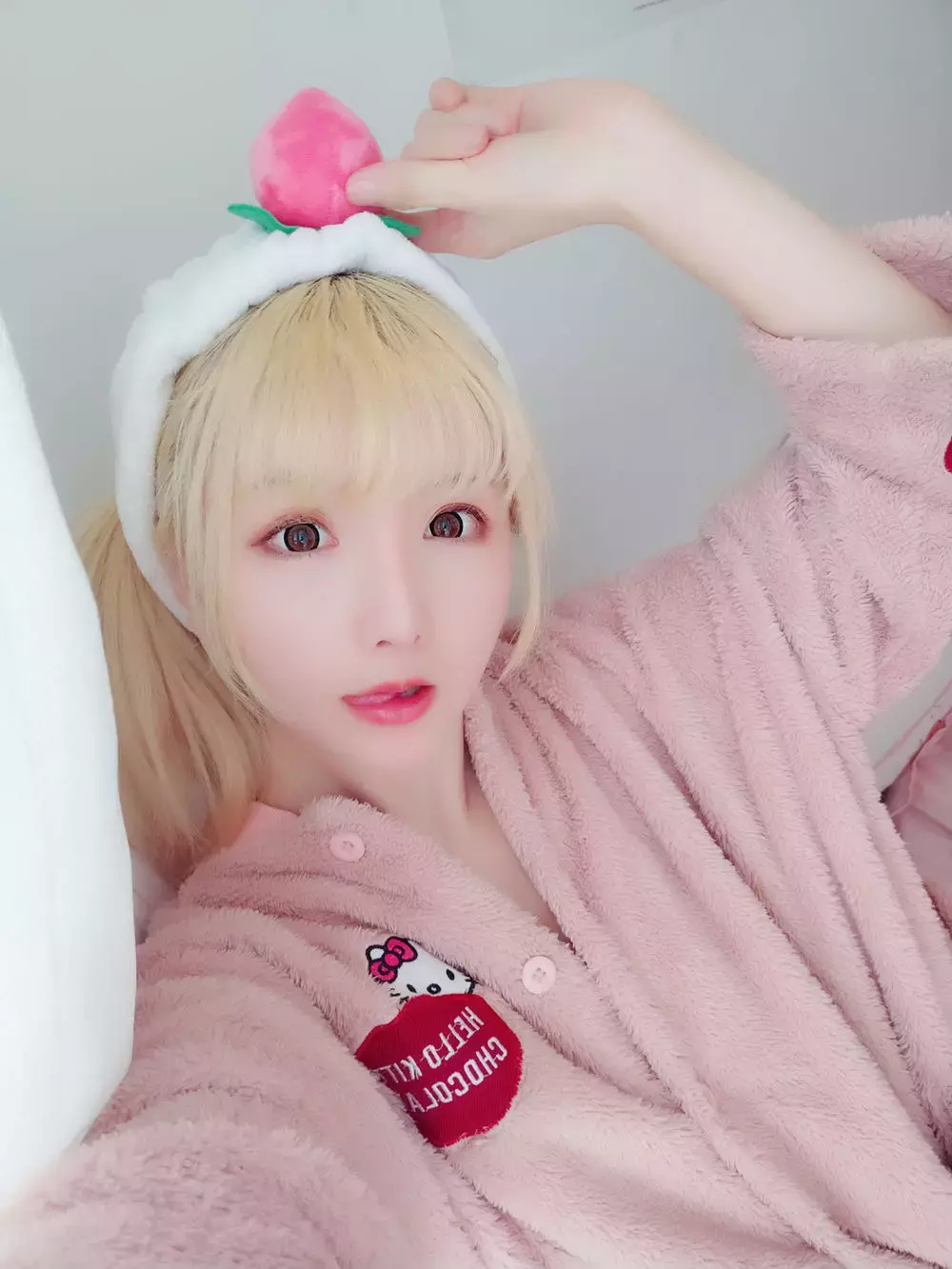 No.001-粉红泡泡包 – 桃味KITTY [16P] 美女好身材自拍锁屏壁纸-丽图社