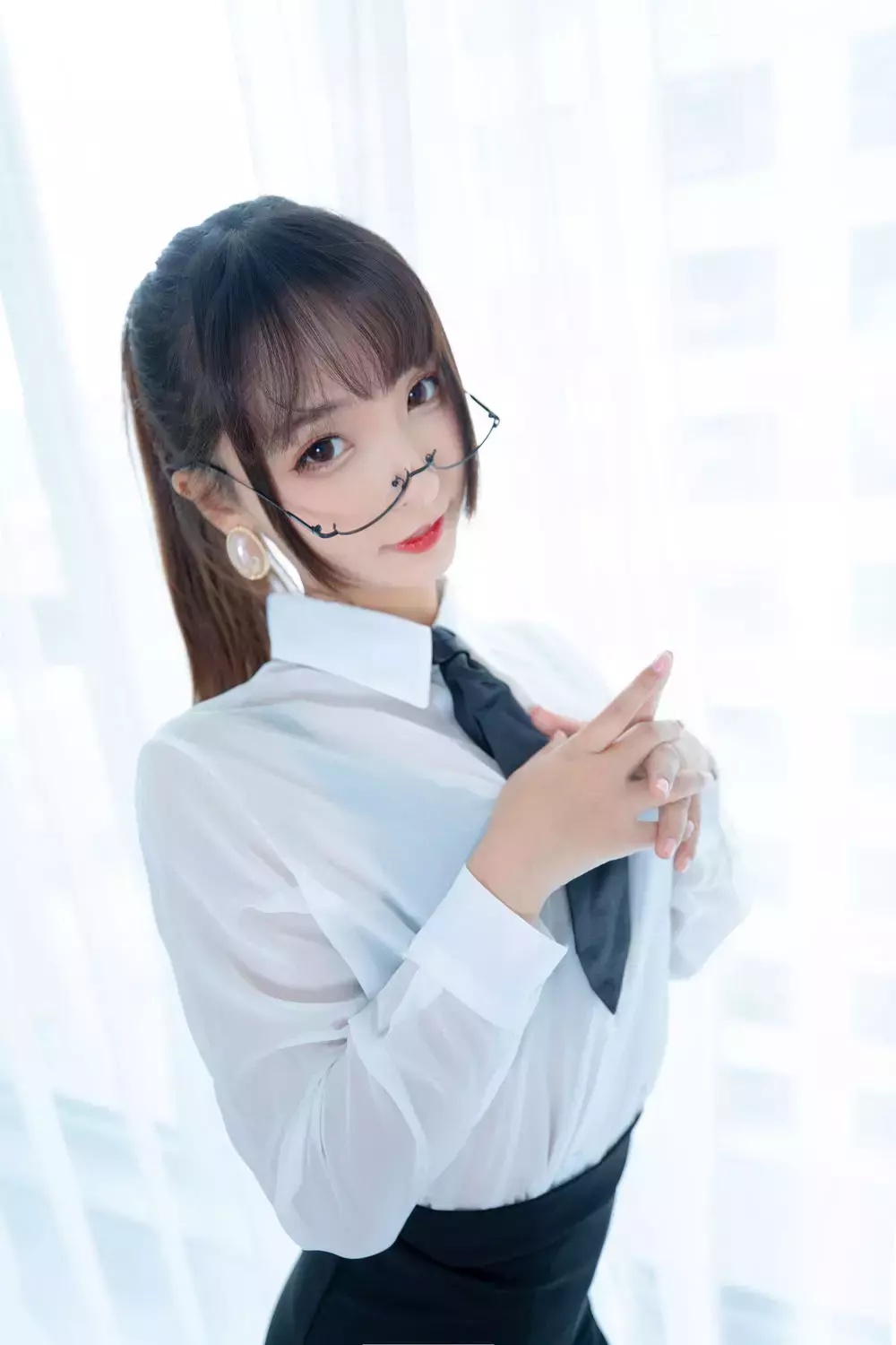 No.048-ホワイトオフィス [150P] 多样百变女孩的时尚穿搭照片-丽图社