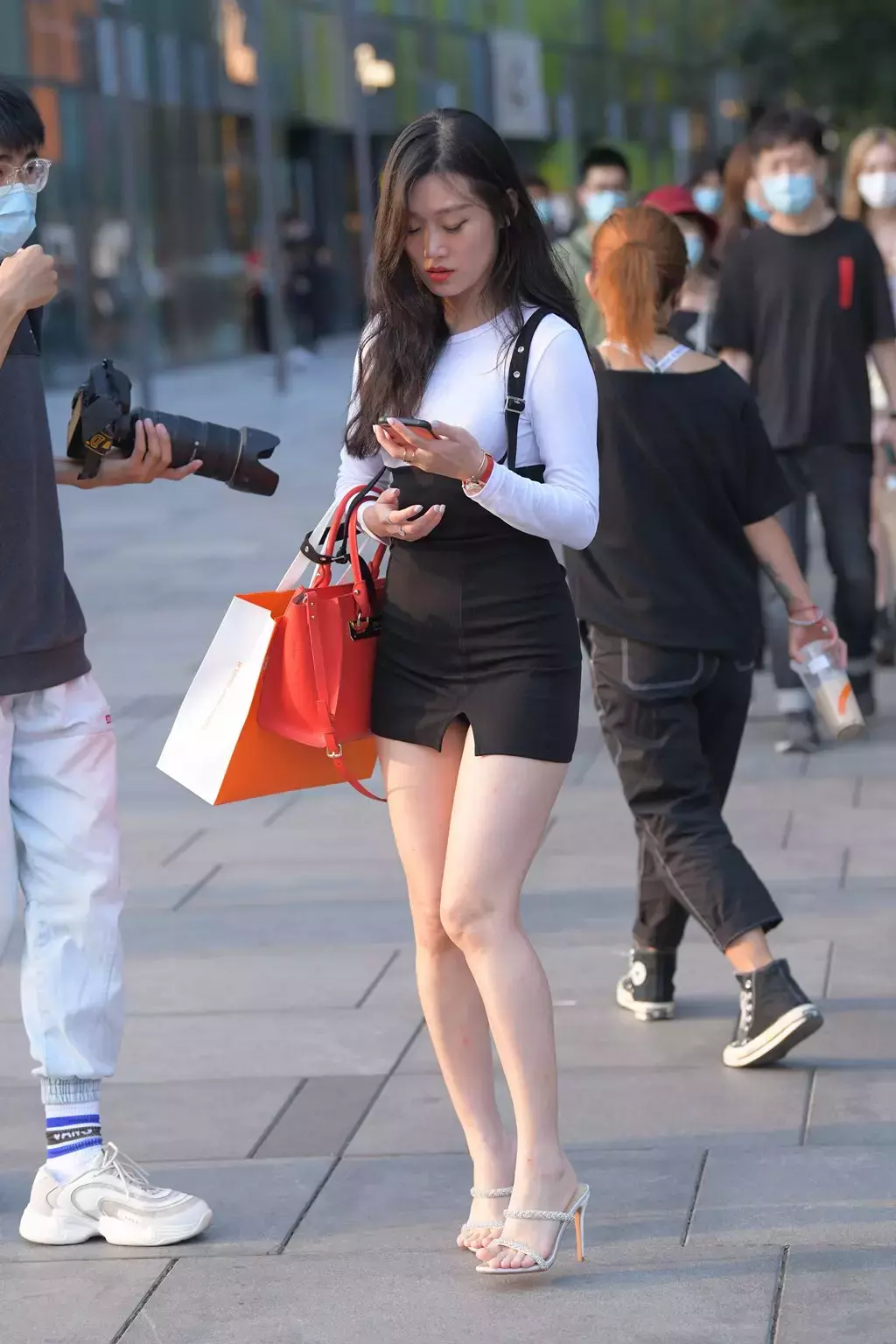 精选街拍作品 NO.1077 黑色包臀裙小姐姐 街拍不修图-丽图社