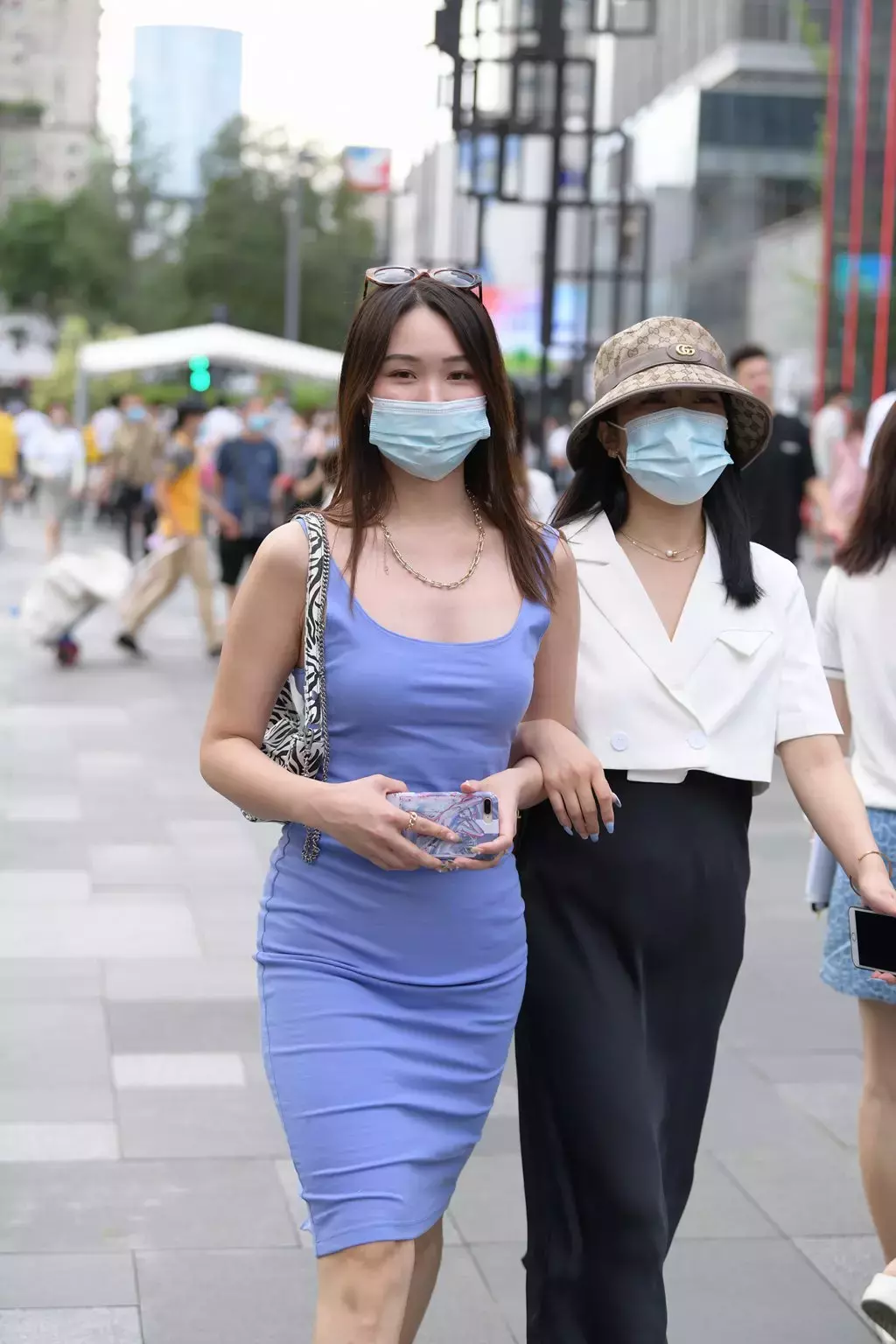 精选街拍作品 NO.1292 蓝色连体包臀裙美女 美女街拍写真合集-丽图社