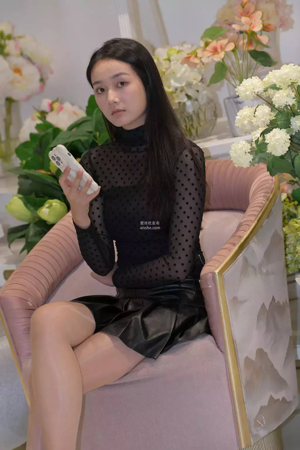 精选街拍作品 NO.1947 蓝色阴雨1 街拍上海 街拍热裤-丽图社