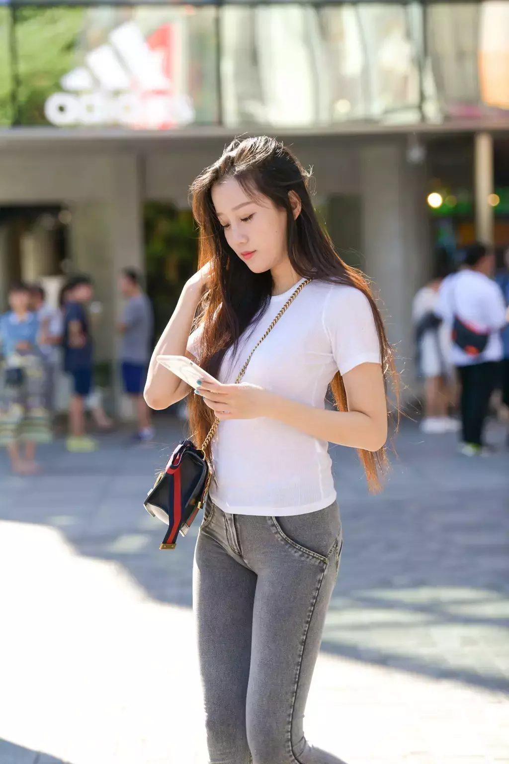 精选街拍作品 NO.2095 紧牛美女 街拍长腿丝袜高跟美女写真集-丽图社