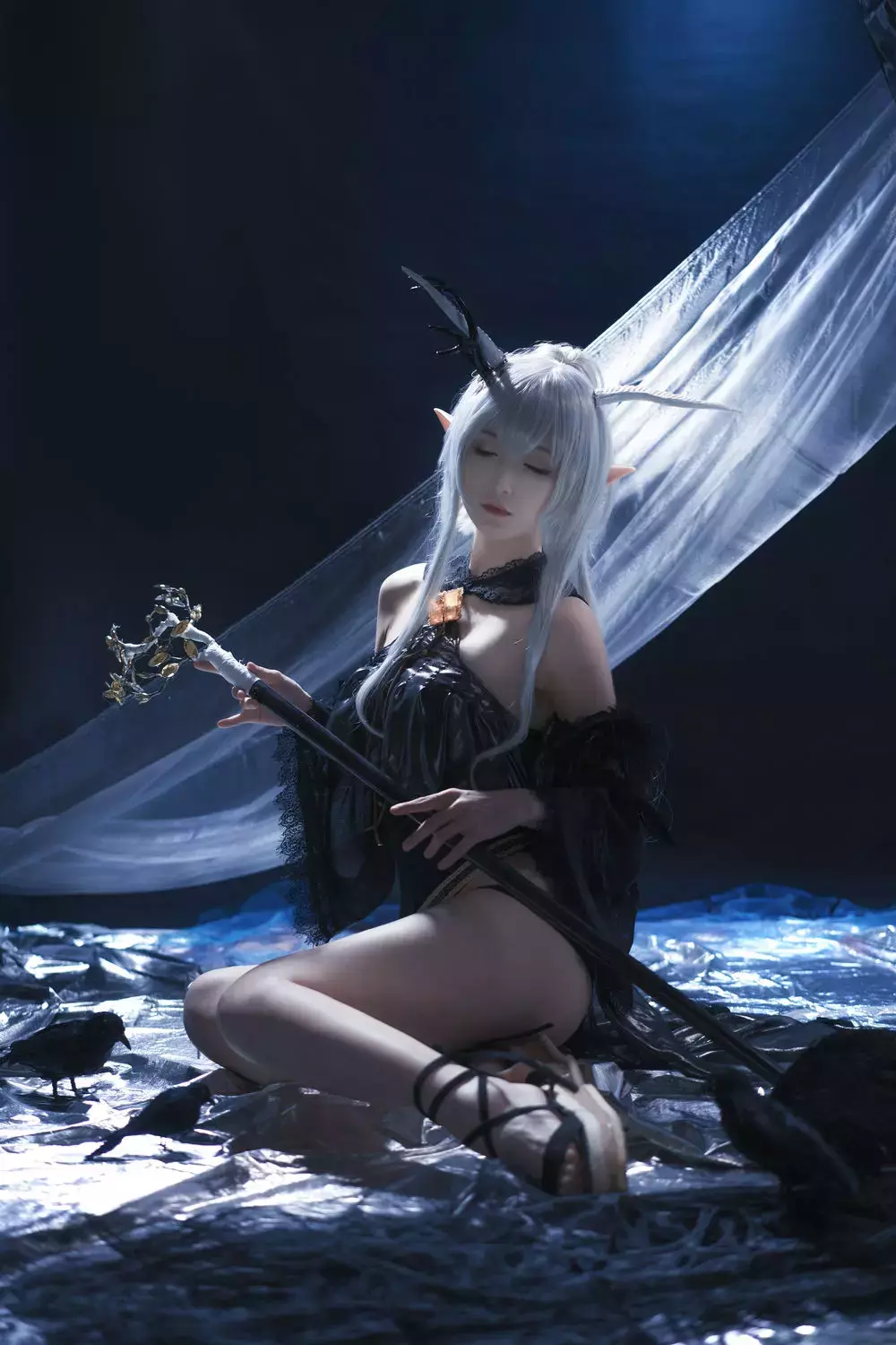 No.012-闪灵 [18P] 性感迷人美女写真-丽图社