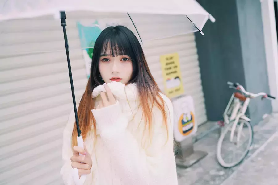 No.028-草原小卓玛 在雪中等待 [34P] 美少女高清时尚写真图集-丽图社