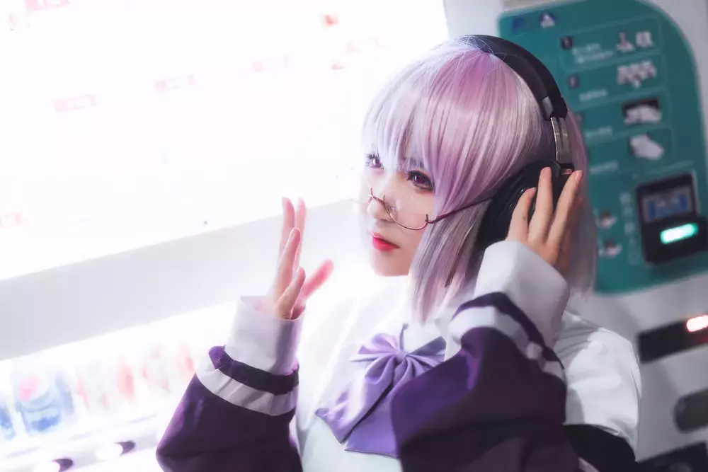 其他 – 电光超人古立特 [9P] 美女写真艺术照图片-丽图社