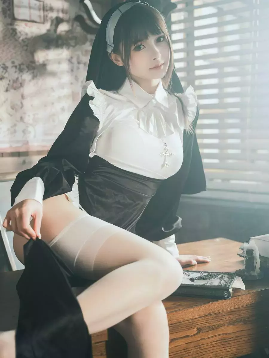 No.010-修女 [15P] 夏天照着穿优雅又高级的写真-丽图社