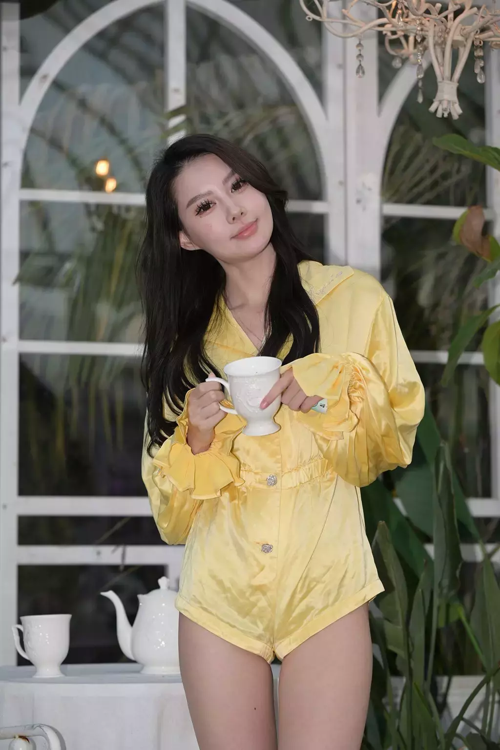 精选街拍作品 NO.1977 我不是你的“皇后”2 街拍长腿丝袜高跟美女写真集-丽图社