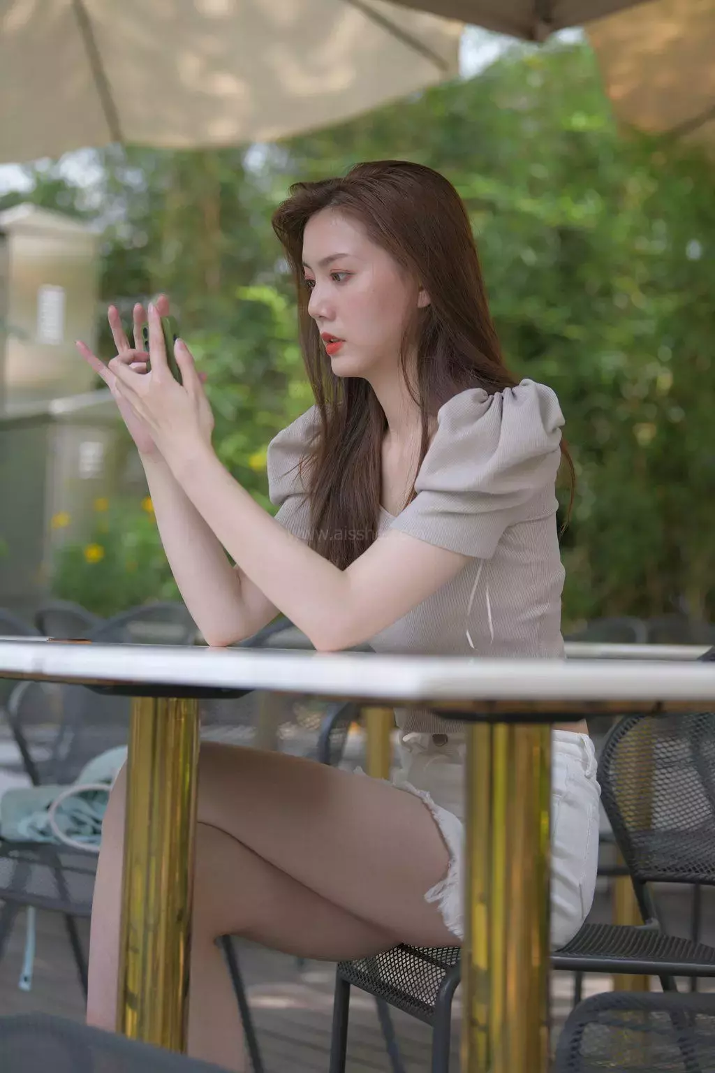 精选街拍作品 NO.1256 超短白裙长腿迷人少父4 街拍长腿丝袜高跟美女写真集-丽图社