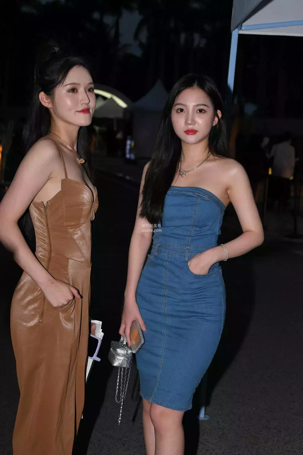 精选街拍作品 NO.2211 牛仔连体裙 街拍滚叔-丽图社