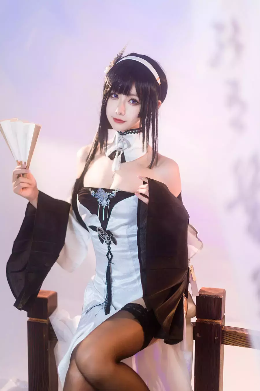 No.031 – 碧蓝航线 镇海 默认皮肤+奇奢花苑 [24P] 美若天仙的少女写真-丽图社