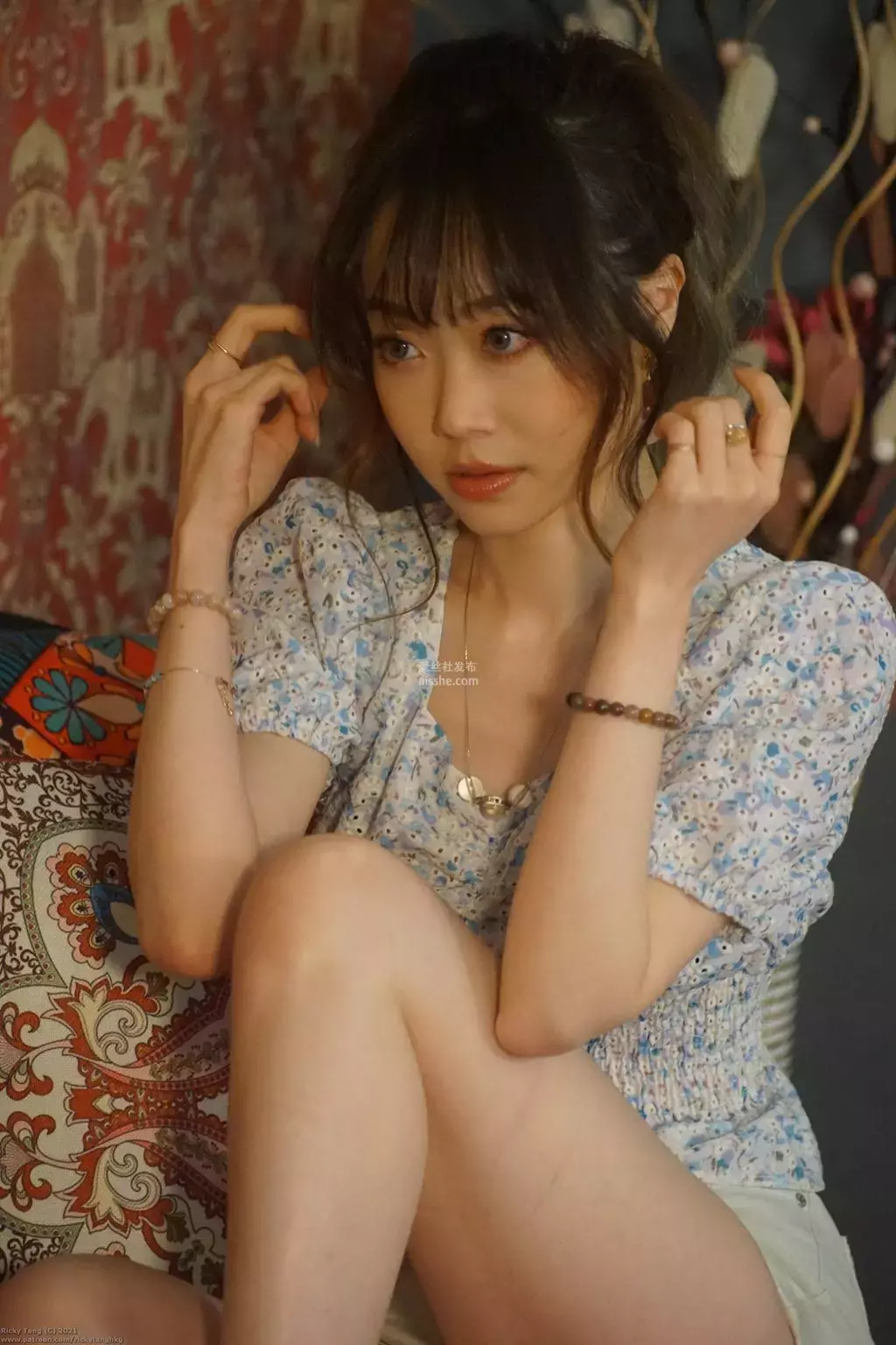 精选模拍作品 NO.253 Vanessa Max 短裤休闲美腿 街拍LOOK-丽图社