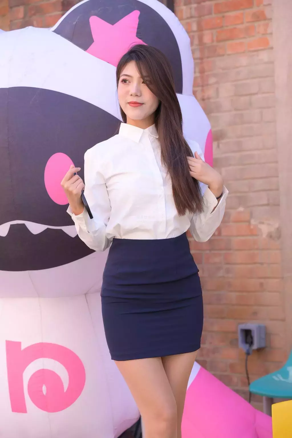 精选街拍作品 NO.2110 寒冬一缕光4 上海街拍-丽图社